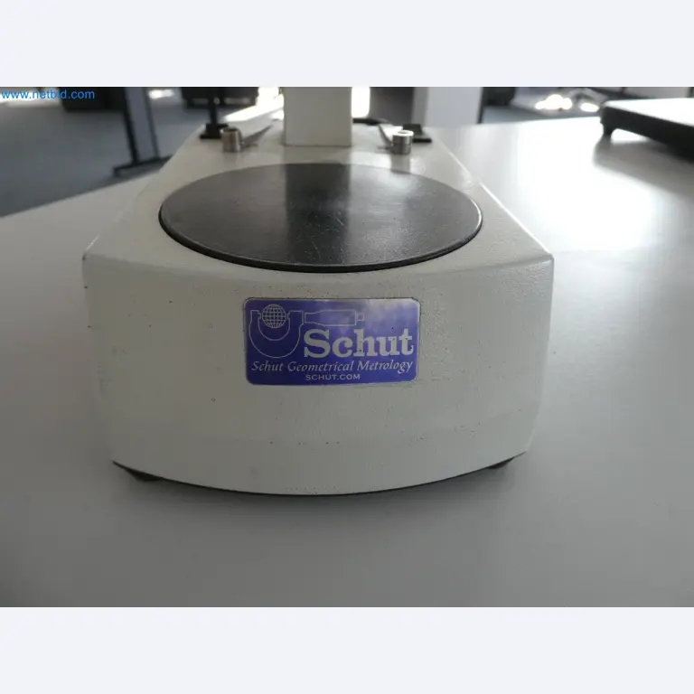 Injection molding machines, CNC machines & assembly lines for heating elements and automotive components-2