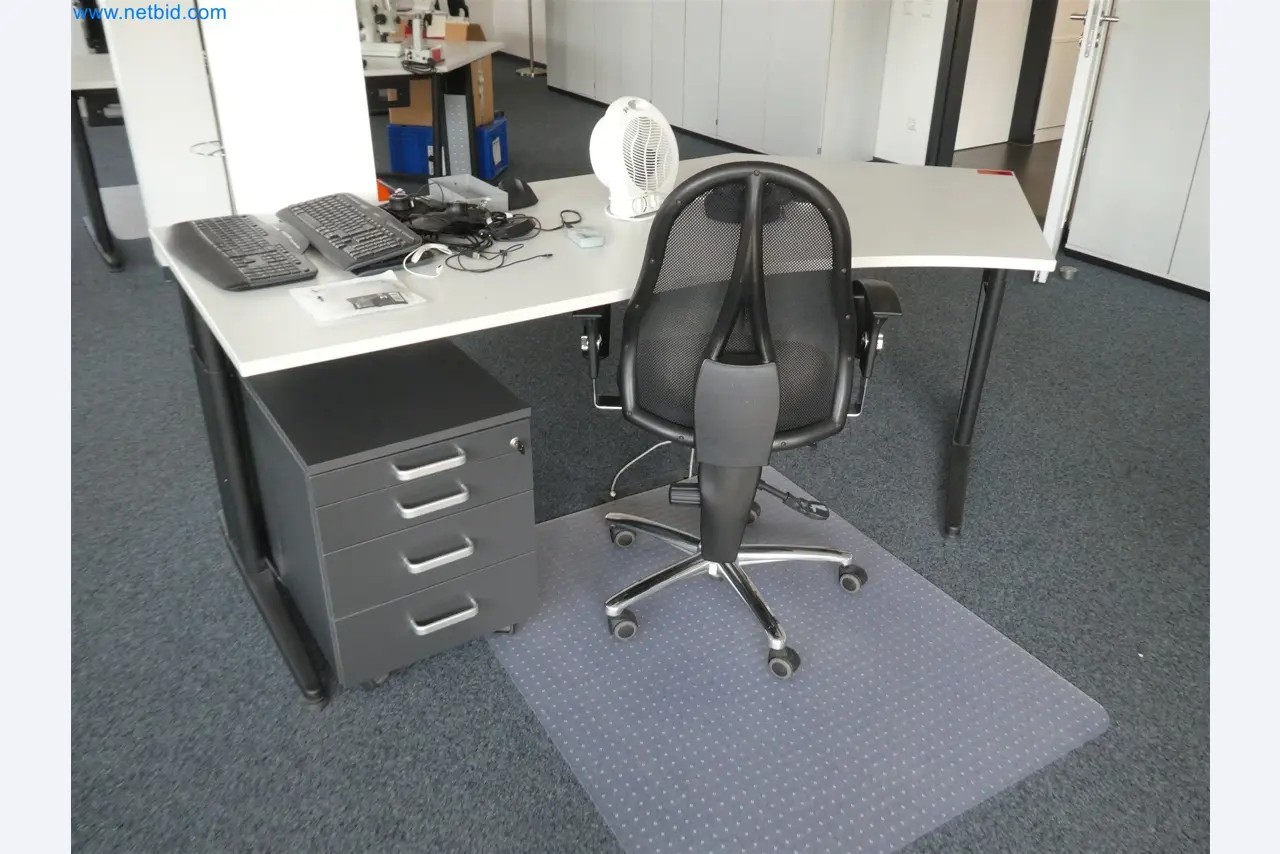 Injection molding machines, CNC machines & assembly lines for heating elements and automotive components-10