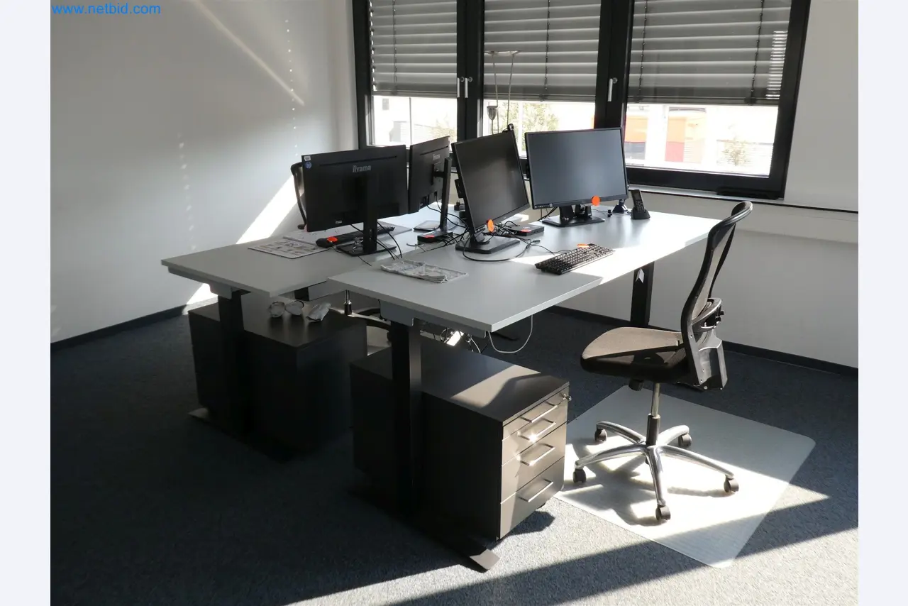 Injection molding machines, CNC machines & assembly lines for heating elements and automotive components-5