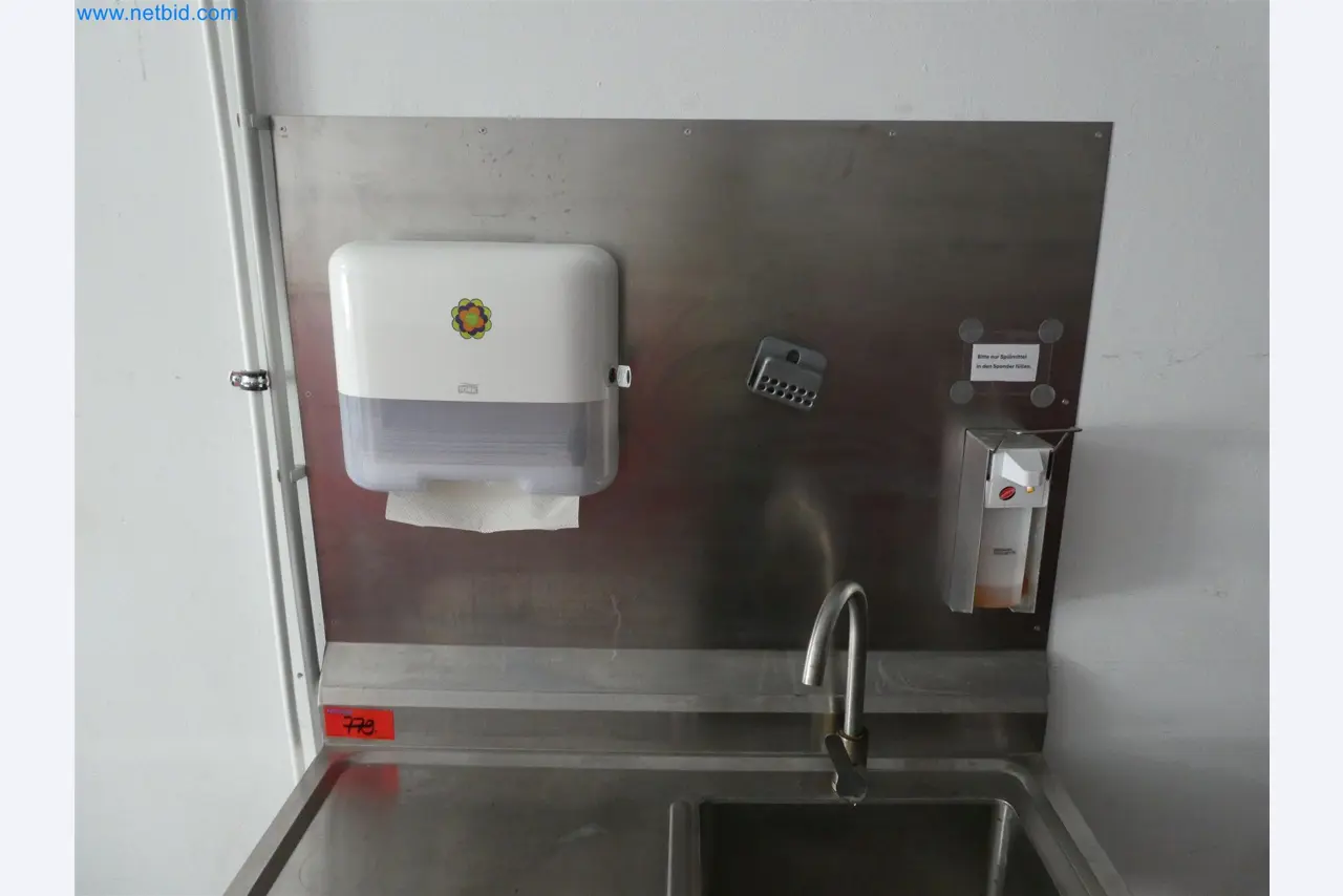 Injection molding machines, CNC machines & assembly lines for heating elements and automotive components-4