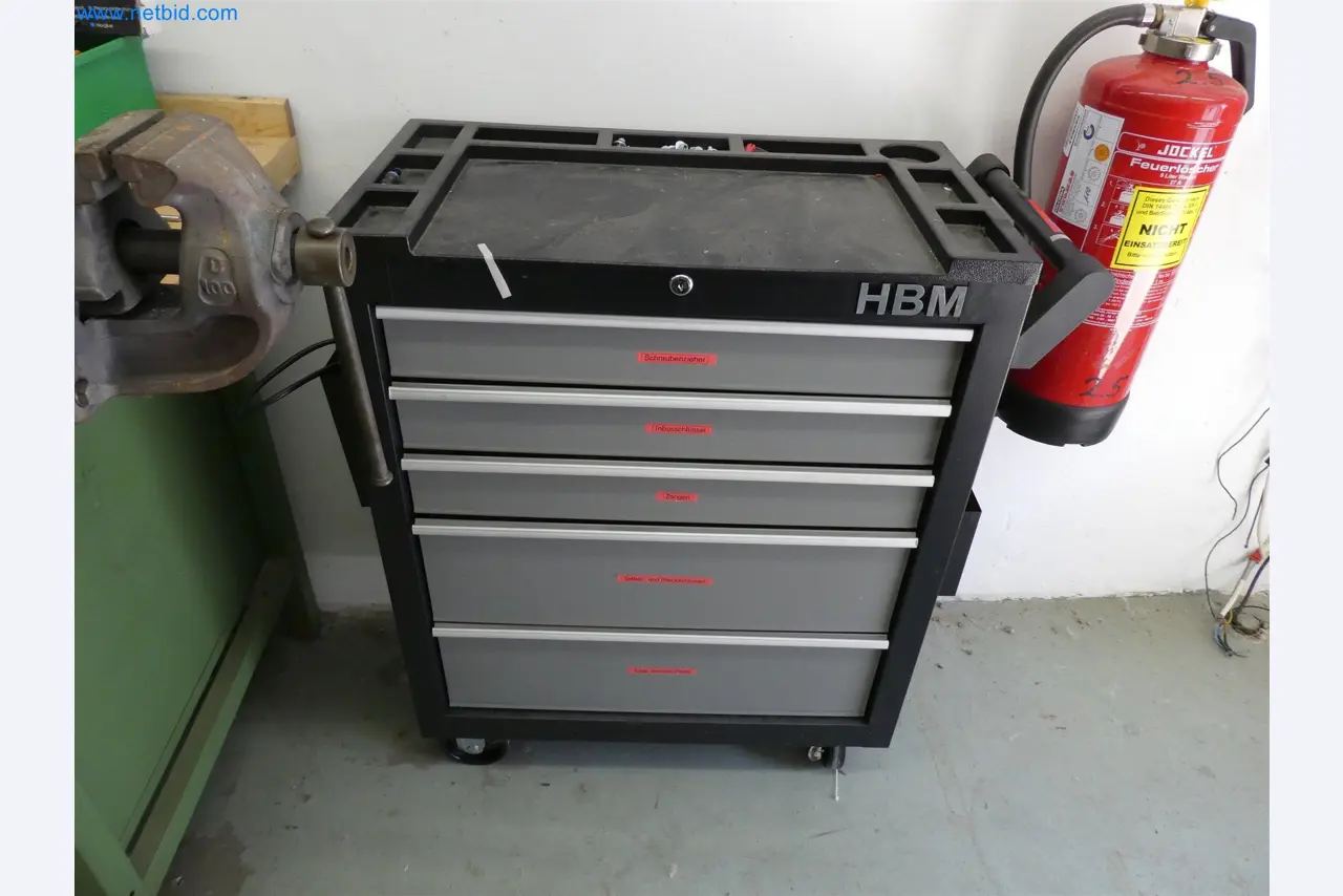 Máquinas de moldeo por inyección, máquinas CNC y líneas de montaje para elementos calefactores y componentes de automoción-3