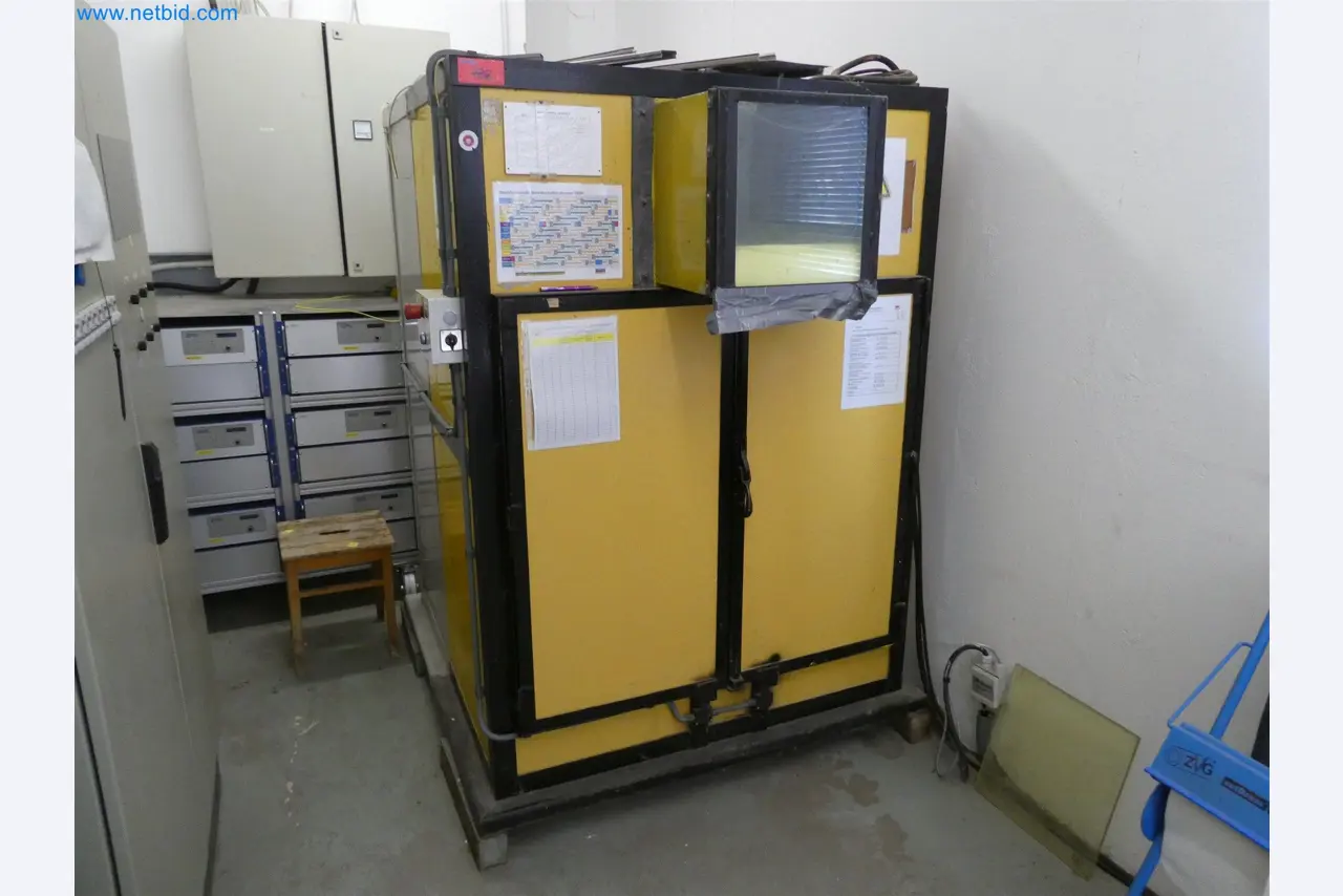 Máquinas de moldeo por inyección, máquinas CNC y líneas de montaje para elementos calefactores y componentes de automoción-1