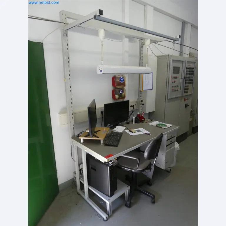 Máquinas de moldeo por inyección, máquinas CNC y líneas de montaje para elementos calefactores y componentes de automoción-1