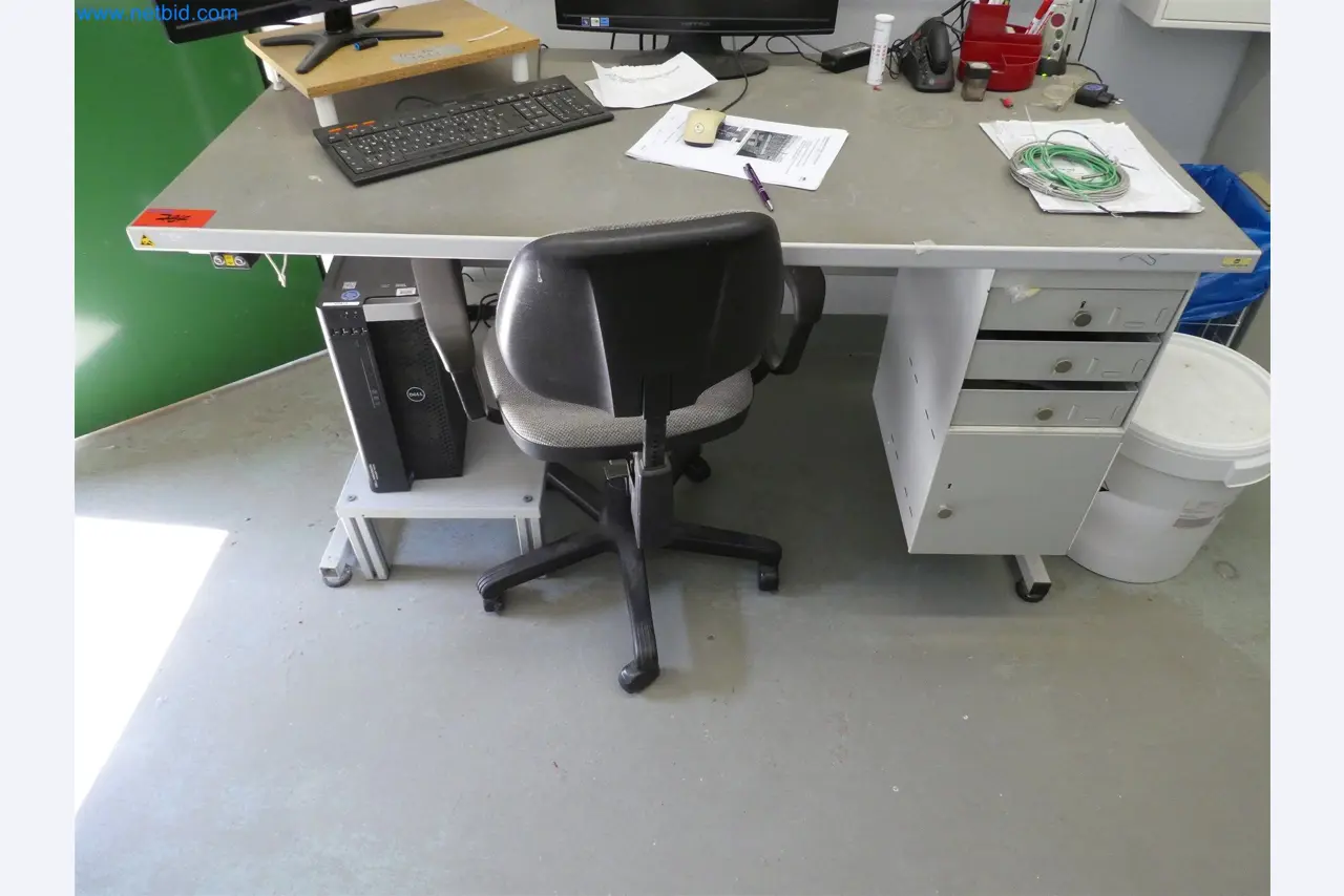 Máquinas de moldeo por inyección, máquinas CNC y líneas de montaje para elementos calefactores y componentes de automoción-2