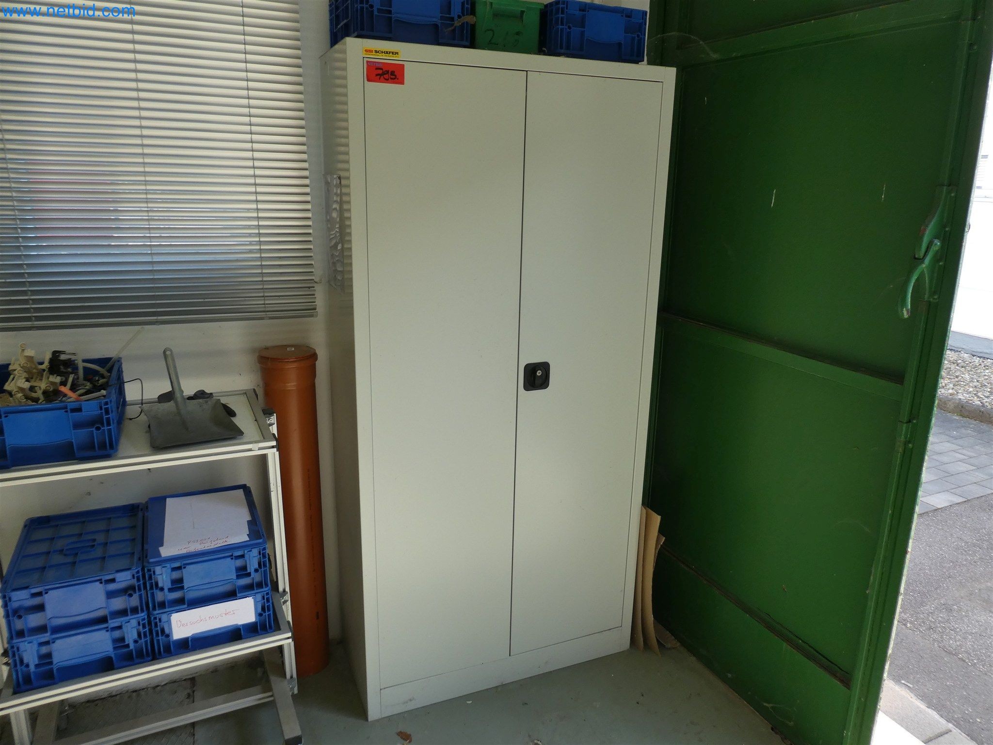 Máquinas de moldeo por inyección, máquinas CNC y líneas de montaje para elementos calefactores y componentes de automoción-4