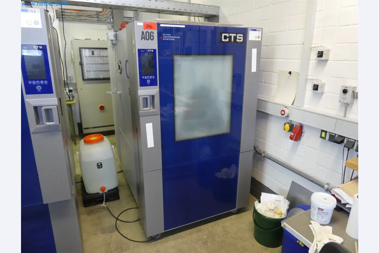 Máquinas de moldeo por inyección, máquinas CNC y líneas de montaje para elementos calefactores y componentes de automoción-1