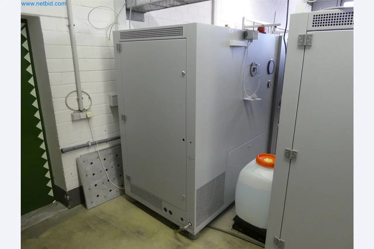 Máquinas de moldeo por inyección, máquinas CNC y líneas de montaje para elementos calefactores y componentes de automoción-8