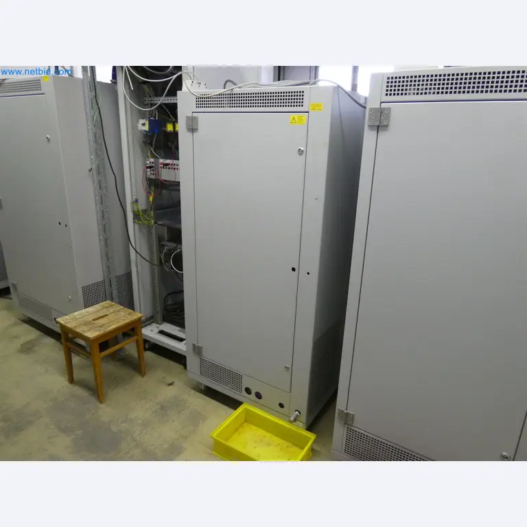 Máquinas de moldeo por inyección, máquinas CNC y líneas de montaje para elementos calefactores y componentes de automoción-4