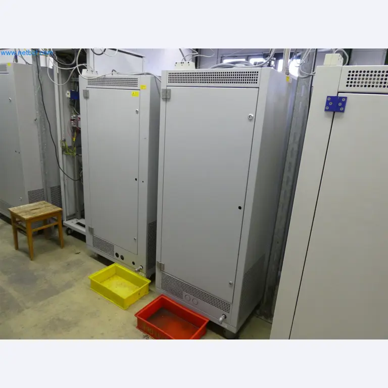 Máquinas de moldeo por inyección, máquinas CNC y líneas de montaje para elementos calefactores y componentes de automoción-9