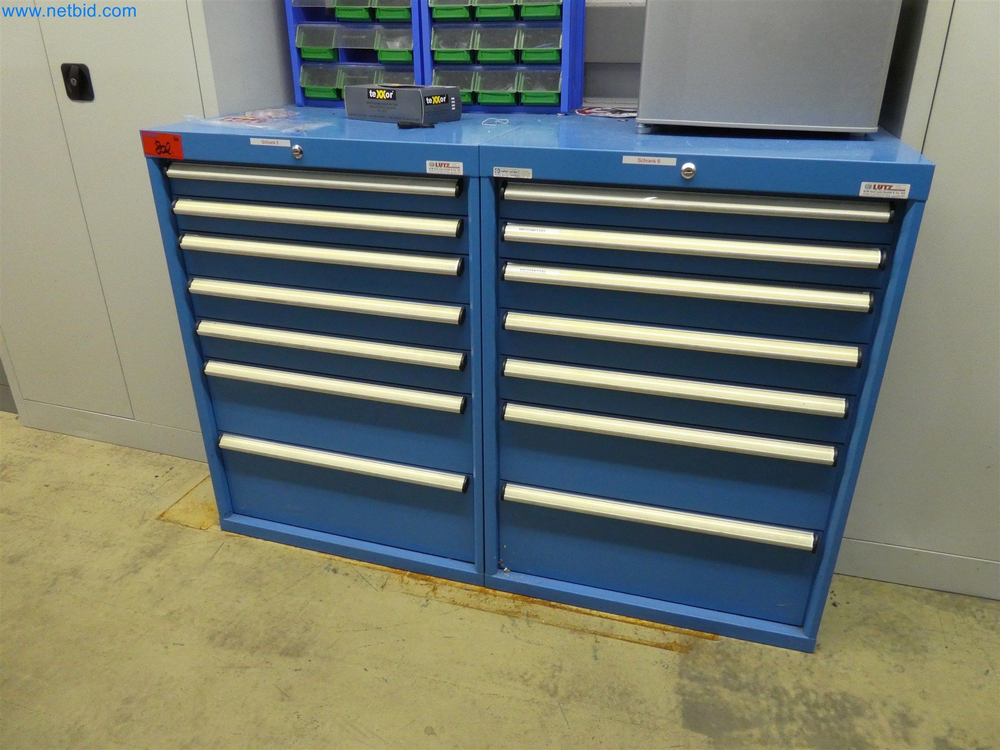 Máquinas de moldeo por inyección, máquinas CNC y líneas de montaje para elementos calefactores y componentes de automoción-1