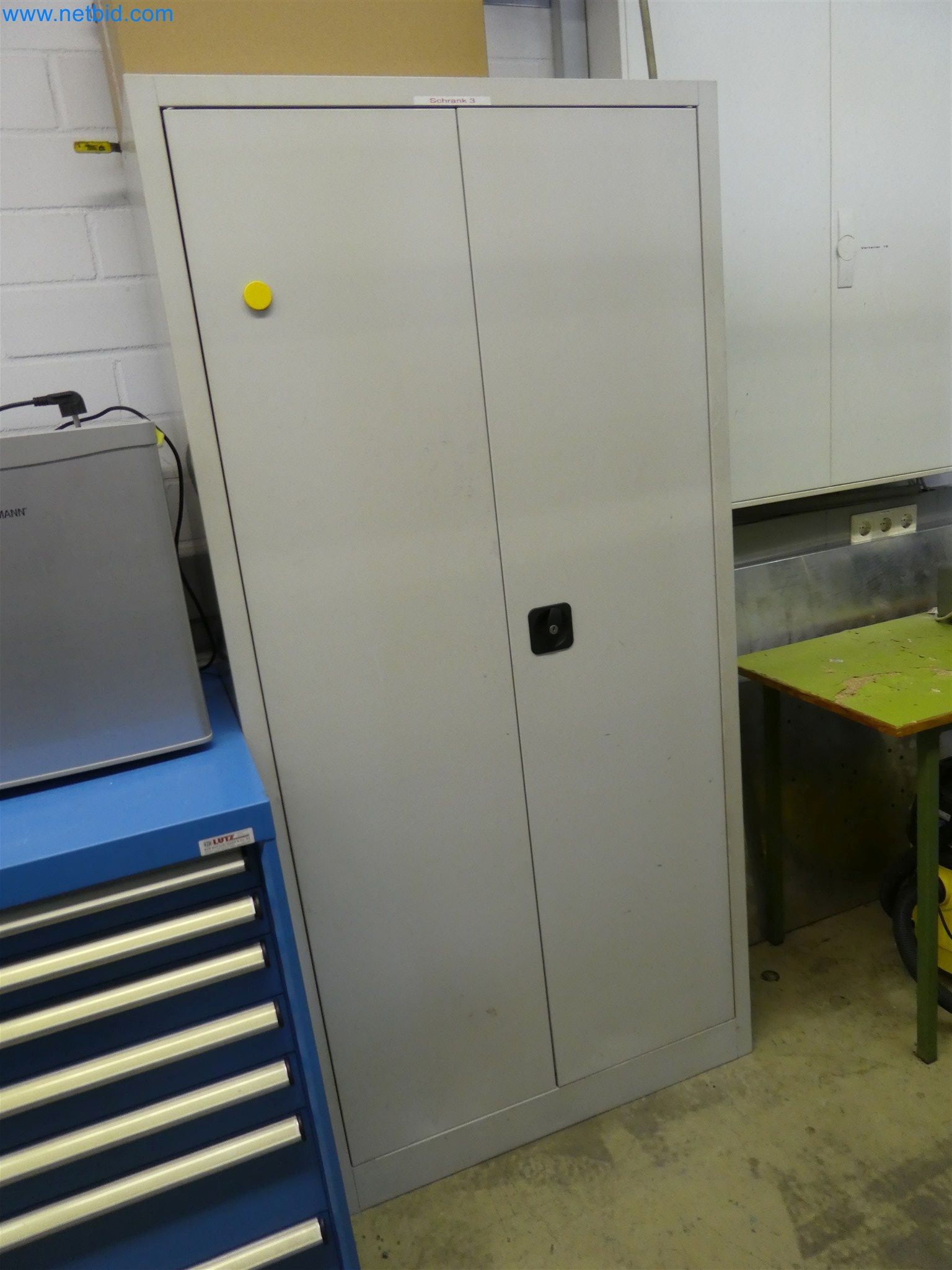 Máquinas de moldeo por inyección, máquinas CNC y líneas de montaje para elementos calefactores y componentes de automoción-2