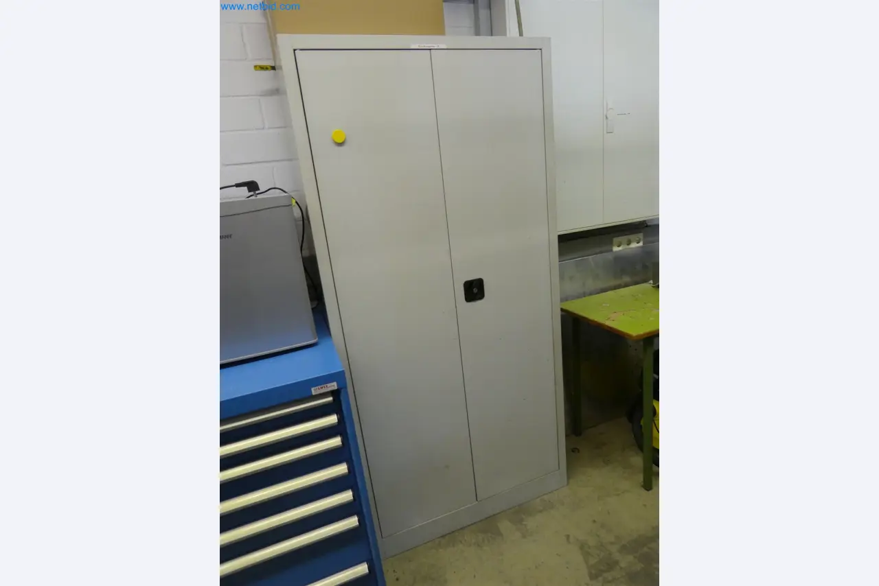 Máquinas de moldeo por inyección, máquinas CNC y líneas de montaje para elementos calefactores y componentes de automoción-2