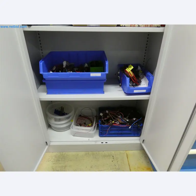 Máquinas de moldeo por inyección, máquinas CNC y líneas de montaje para elementos calefactores y componentes de automoción-8