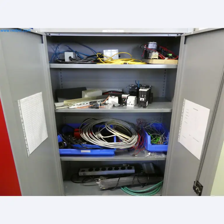 Máquinas de moldeo por inyección, máquinas CNC y líneas de montaje para elementos calefactores y componentes de automoción-1