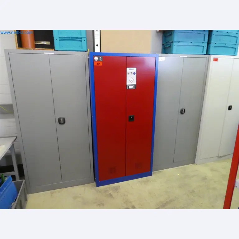 Máquinas de moldeo por inyección, máquinas CNC y líneas de montaje para elementos calefactores y componentes de automoción-2