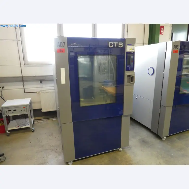 Máquinas de moldeo por inyección, máquinas CNC y líneas de montaje para elementos calefactores y componentes de automoción-1