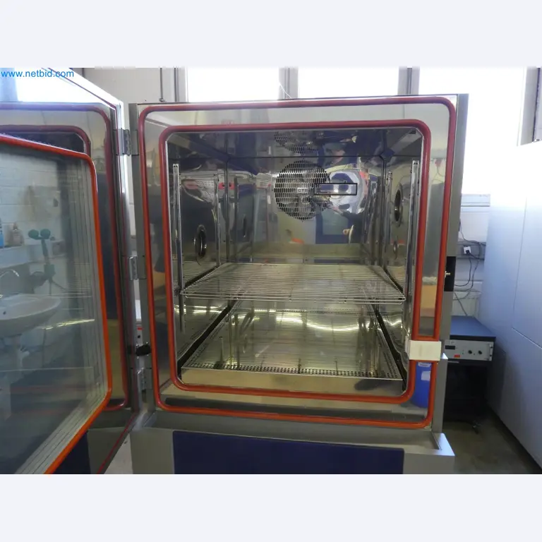 Máquinas de moldeo por inyección, máquinas CNC y líneas de montaje para elementos calefactores y componentes de automoción-3