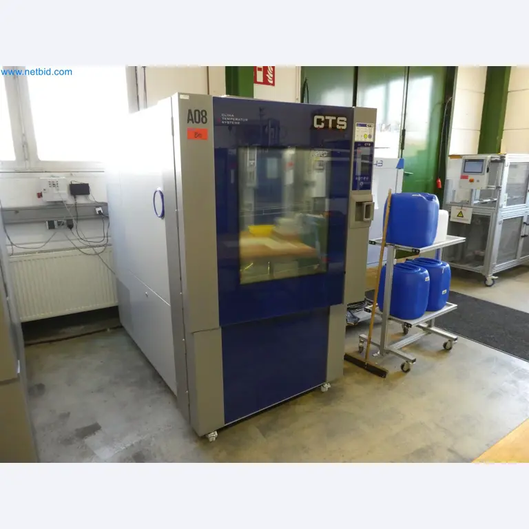 Máquinas de moldeo por inyección, máquinas CNC y líneas de montaje para elementos calefactores y componentes de automoción-3