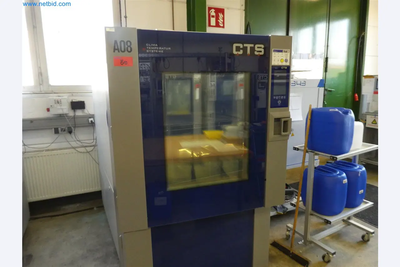 Máquinas de moldeo por inyección, máquinas CNC y líneas de montaje para elementos calefactores y componentes de automoción-4