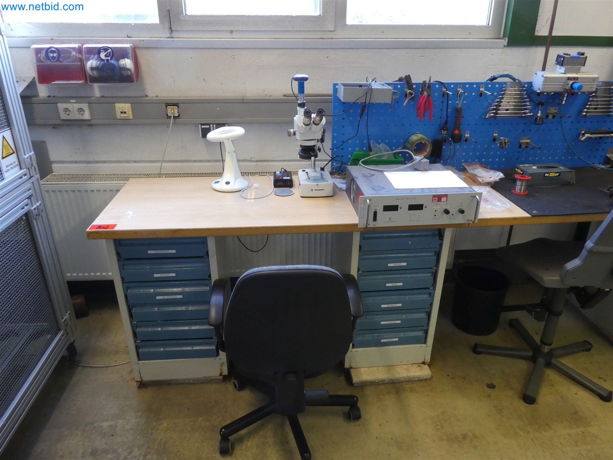 Máquinas de moldeo por inyección, máquinas CNC y líneas de montaje para elementos calefactores y componentes de automoción-2