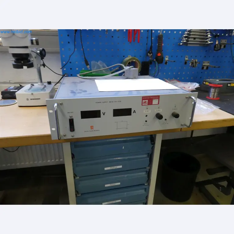 Máquinas de moldeo por inyección, máquinas CNC y líneas de montaje para elementos calefactores y componentes de automoción-4