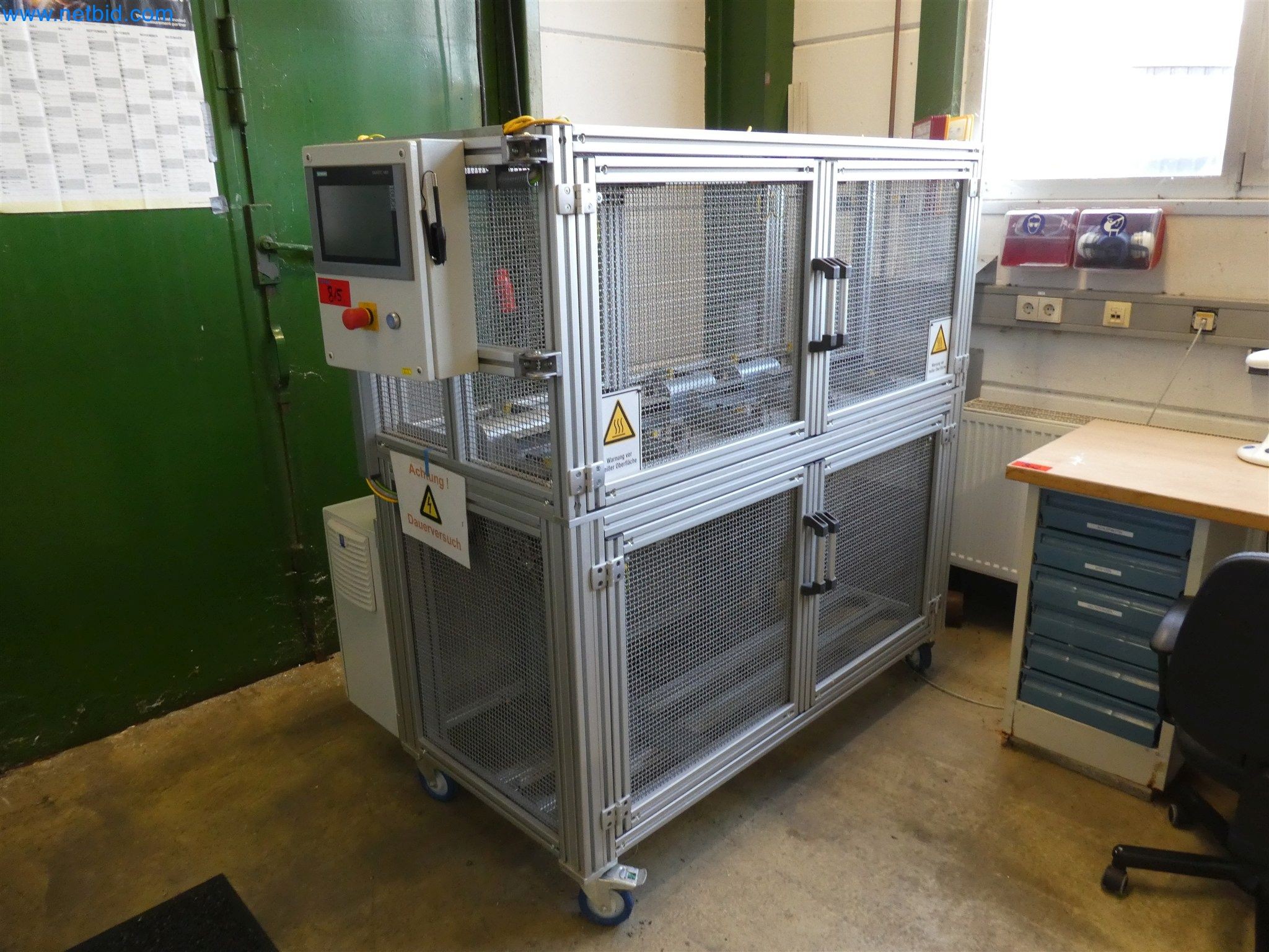 Máquinas de moldeo por inyección, máquinas CNC y líneas de montaje para elementos calefactores y componentes de automoción-1