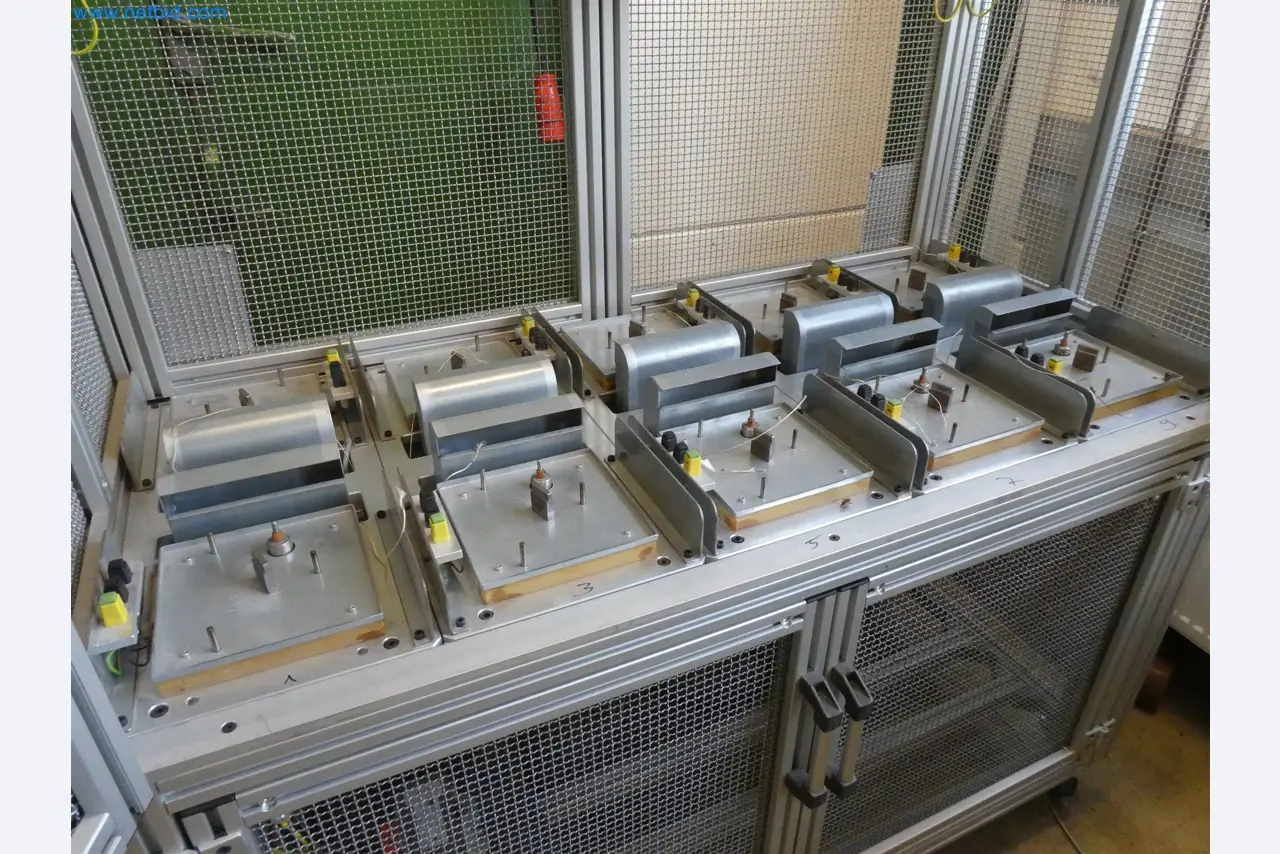 Máquinas de moldeo por inyección, máquinas CNC y líneas de montaje para elementos calefactores y componentes de automoción-3