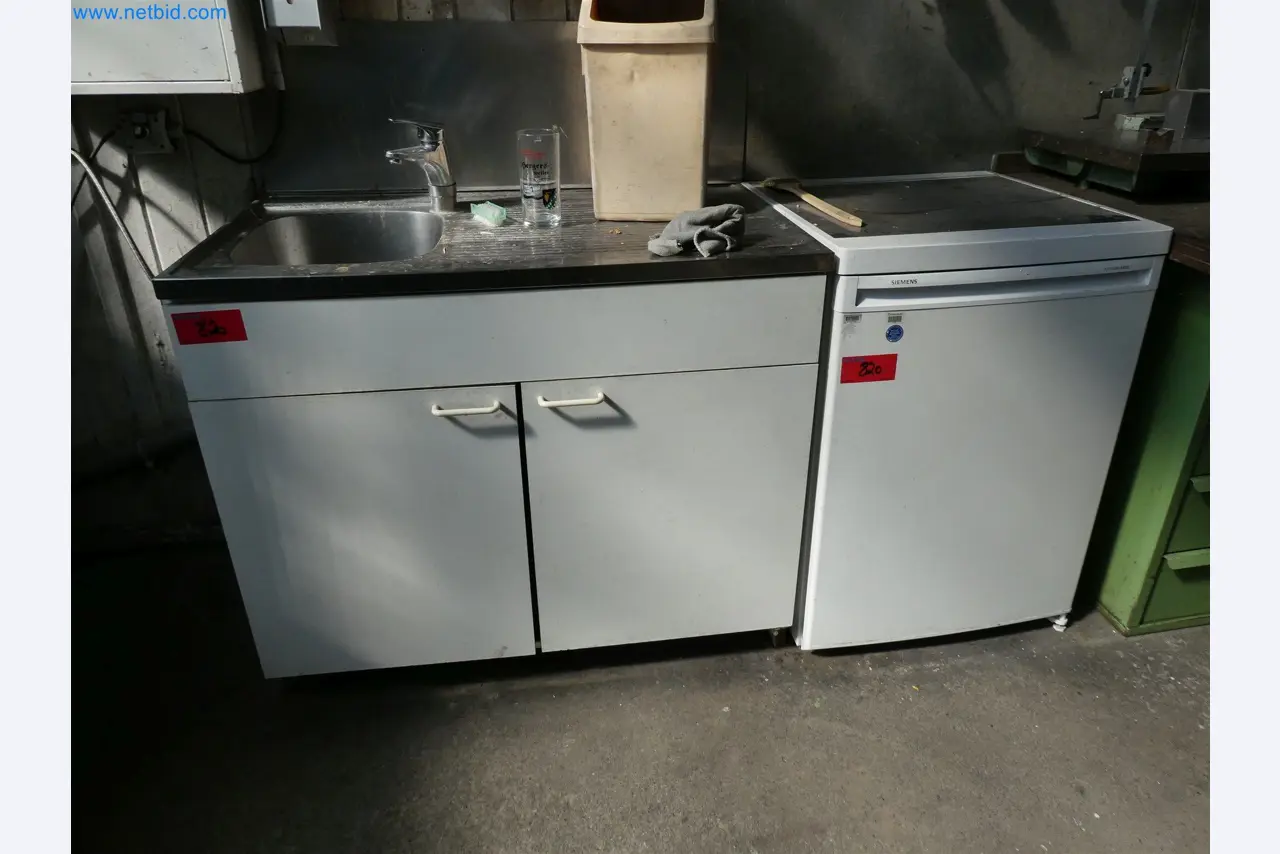 Injection molding machines, CNC machines & assembly lines for heating elements and automotive components-2