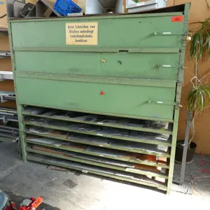 Rayonnage de stockage pour panneaux