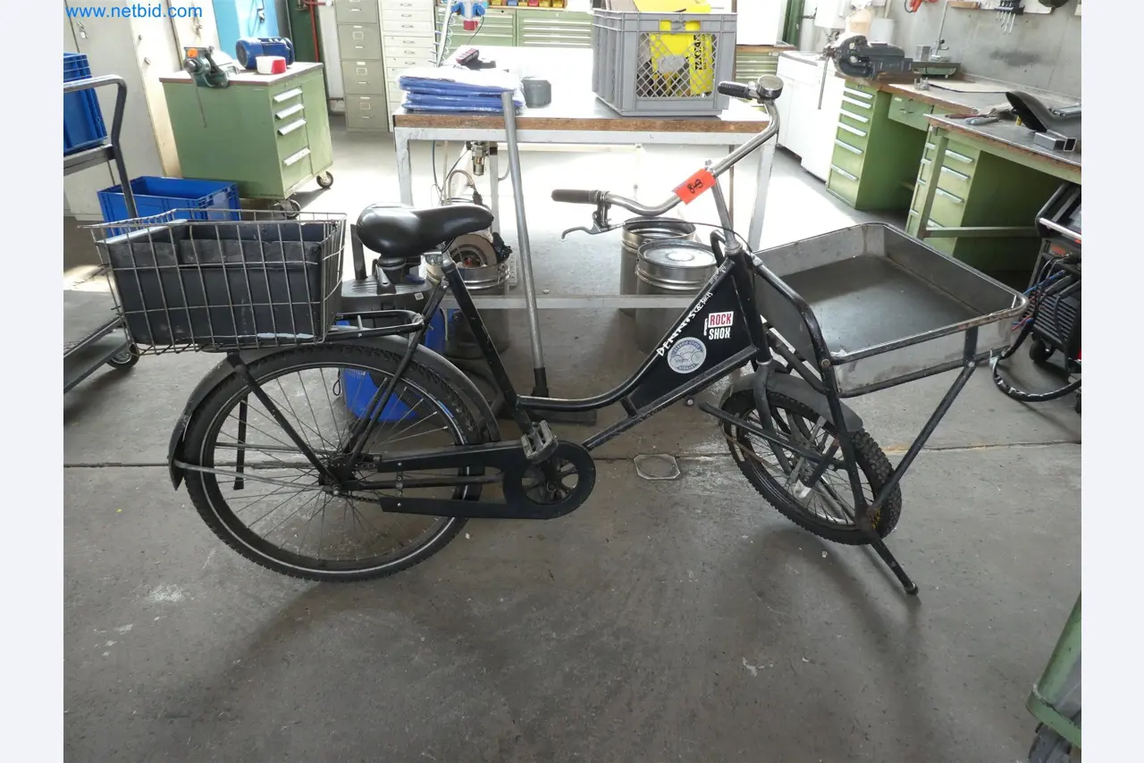 Máquinas de moldeo por inyección, máquinas CNC y líneas de montaje para elementos calefactores y componentes de automoción-2