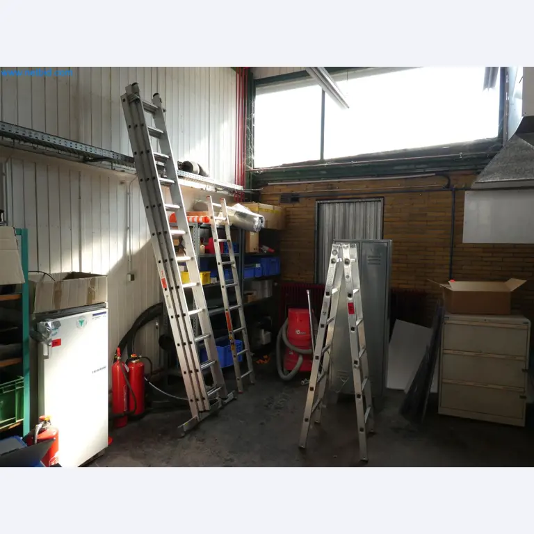 Máquinas de moldeo por inyección, máquinas CNC y líneas de montaje para elementos calefactores y componentes de automoción-1