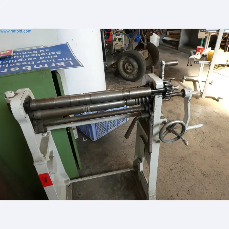 Máquinas de moldeo por inyección, máquinas CNC y líneas de montaje para elementos calefactores y componentes de automoción-2