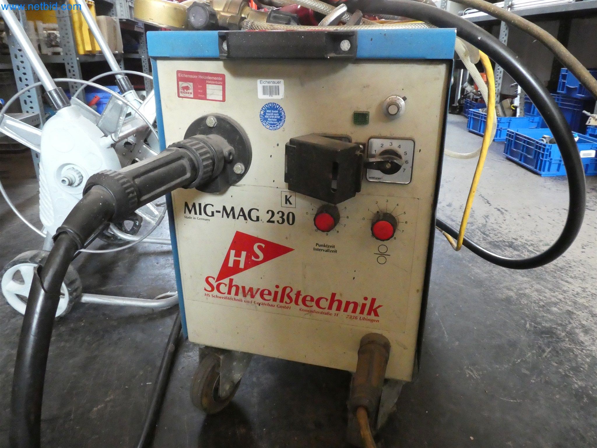 Máquinas de moldeo por inyección, máquinas CNC y líneas de montaje para elementos calefactores y componentes de automoción-3