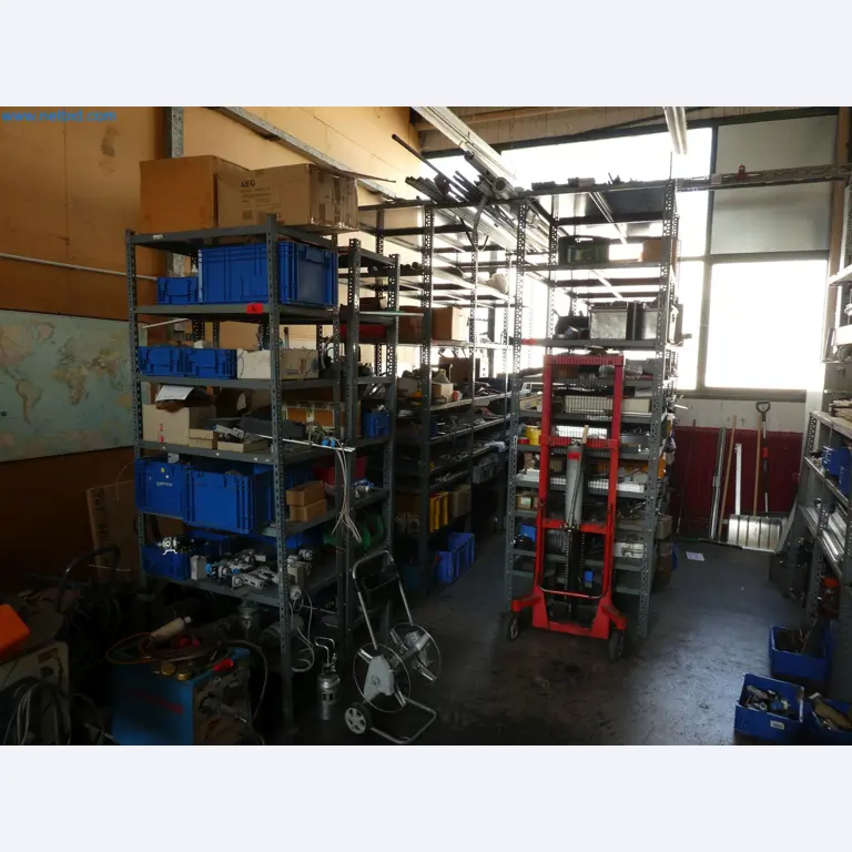 Máquinas de moldeo por inyección, máquinas CNC y líneas de montaje para elementos calefactores y componentes de automoción-1