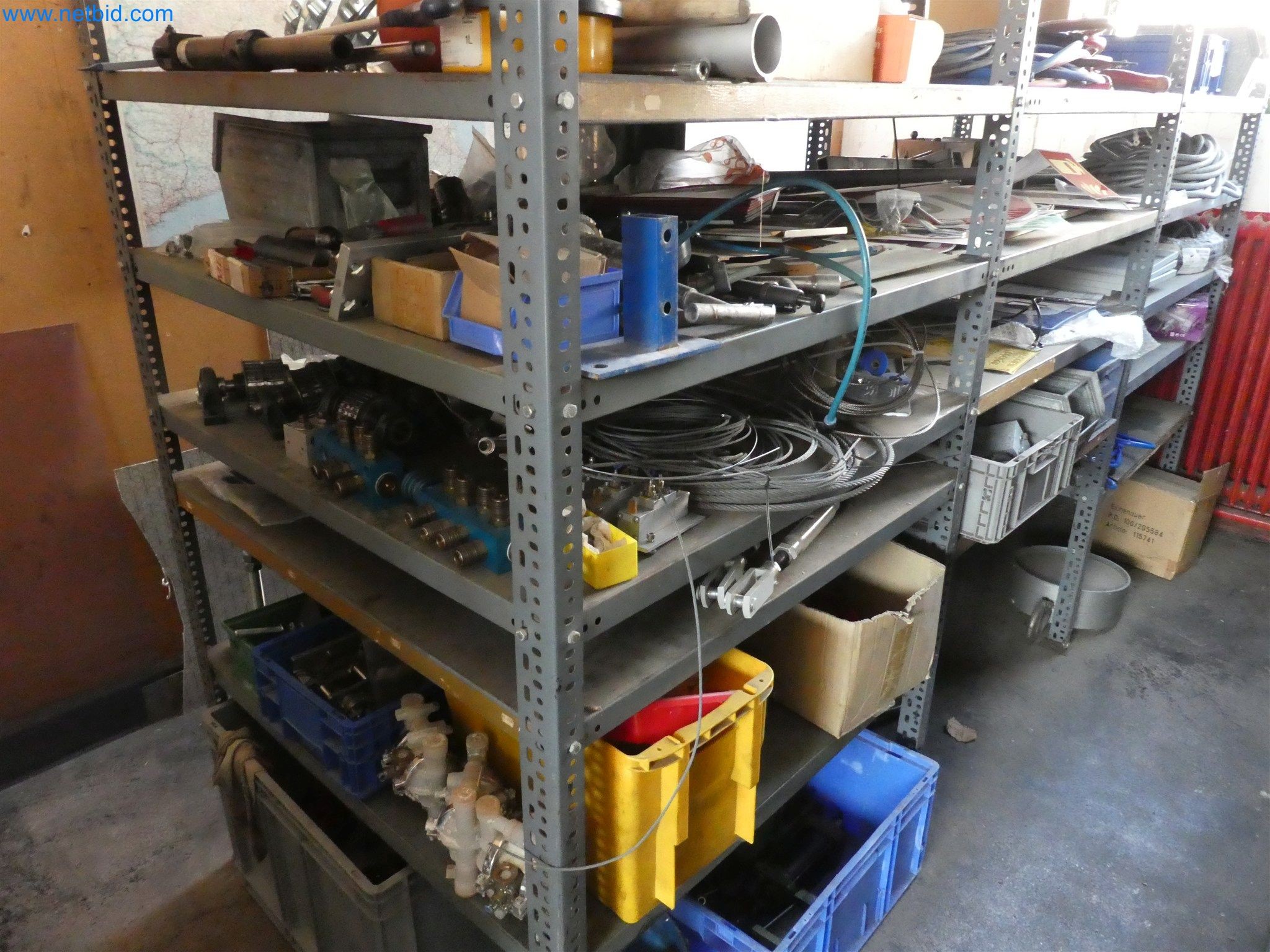 Máquinas de moldeo por inyección, máquinas CNC y líneas de montaje para elementos calefactores y componentes de automoción-4