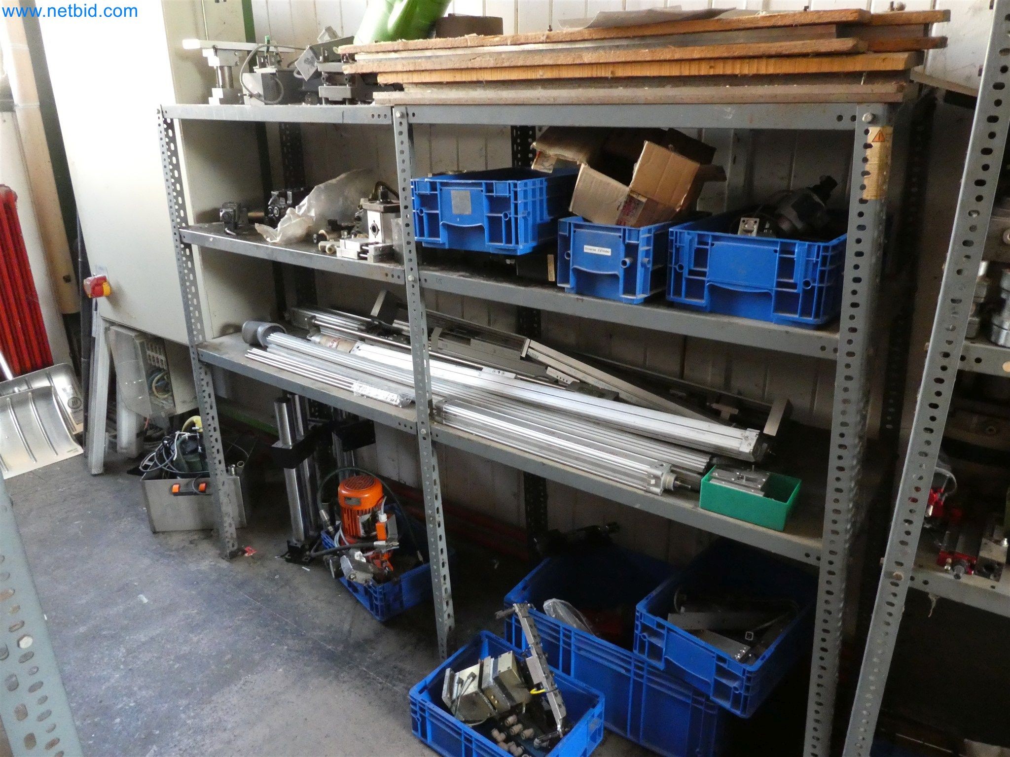 Máquinas de moldeo por inyección, máquinas CNC y líneas de montaje para elementos calefactores y componentes de automoción-7