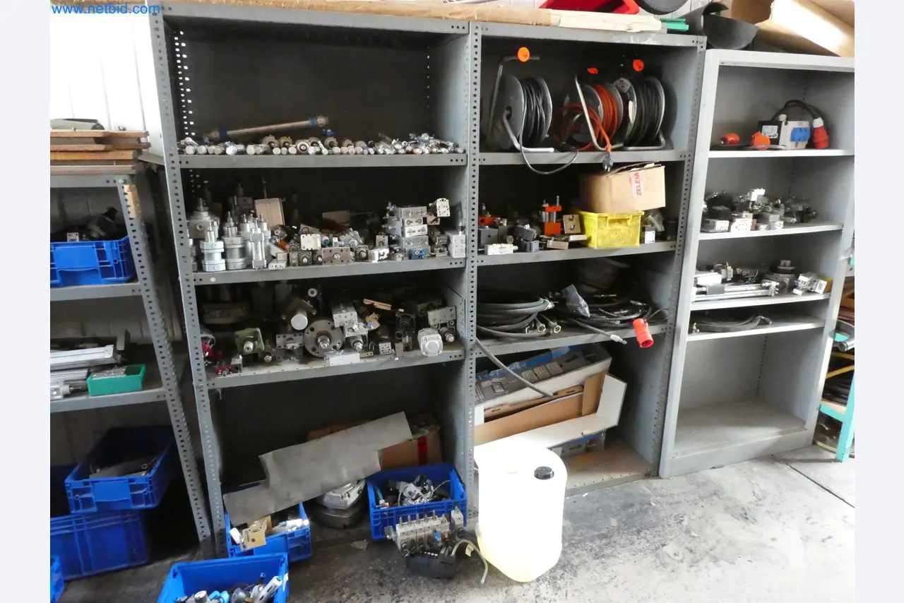 Máquinas de moldeo por inyección, máquinas CNC y líneas de montaje para elementos calefactores y componentes de automoción-8