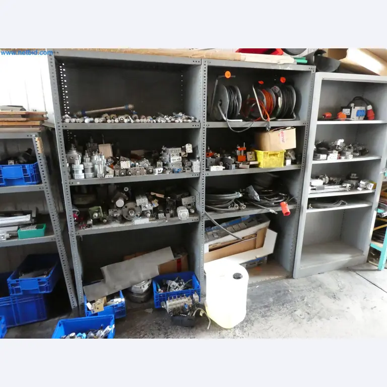 Máquinas de moldeo por inyección, máquinas CNC y líneas de montaje para elementos calefactores y componentes de automoción-8