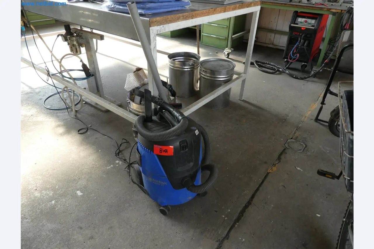 Máquinas de moldeo por inyección, máquinas CNC y líneas de montaje para elementos calefactores y componentes de automoción-3