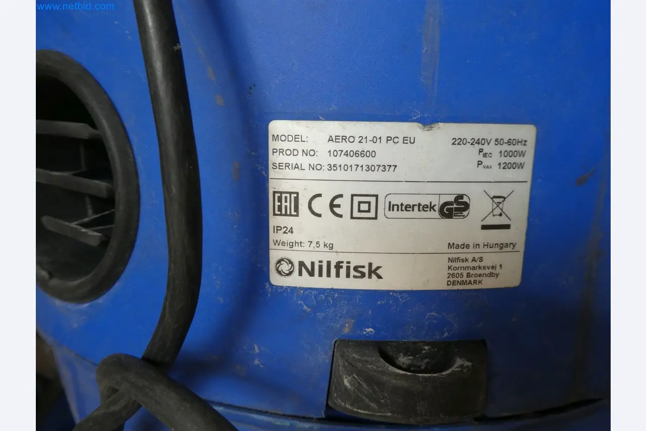 Máquinas de moldeo por inyección, máquinas CNC y líneas de montaje para elementos calefactores y componentes de automoción-4