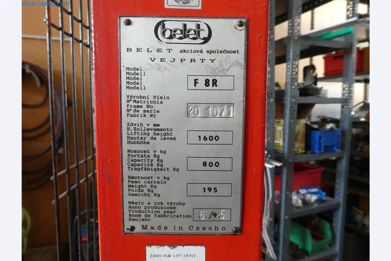 Máquinas de moldeo por inyección, máquinas CNC y líneas de montaje para elementos calefactores y componentes de automoción-3