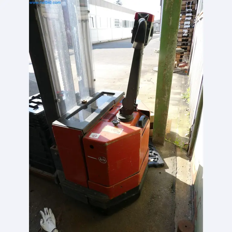 Máquinas de moldeo por inyección, máquinas CNC y líneas de montaje para elementos calefactores y componentes de automoción-4