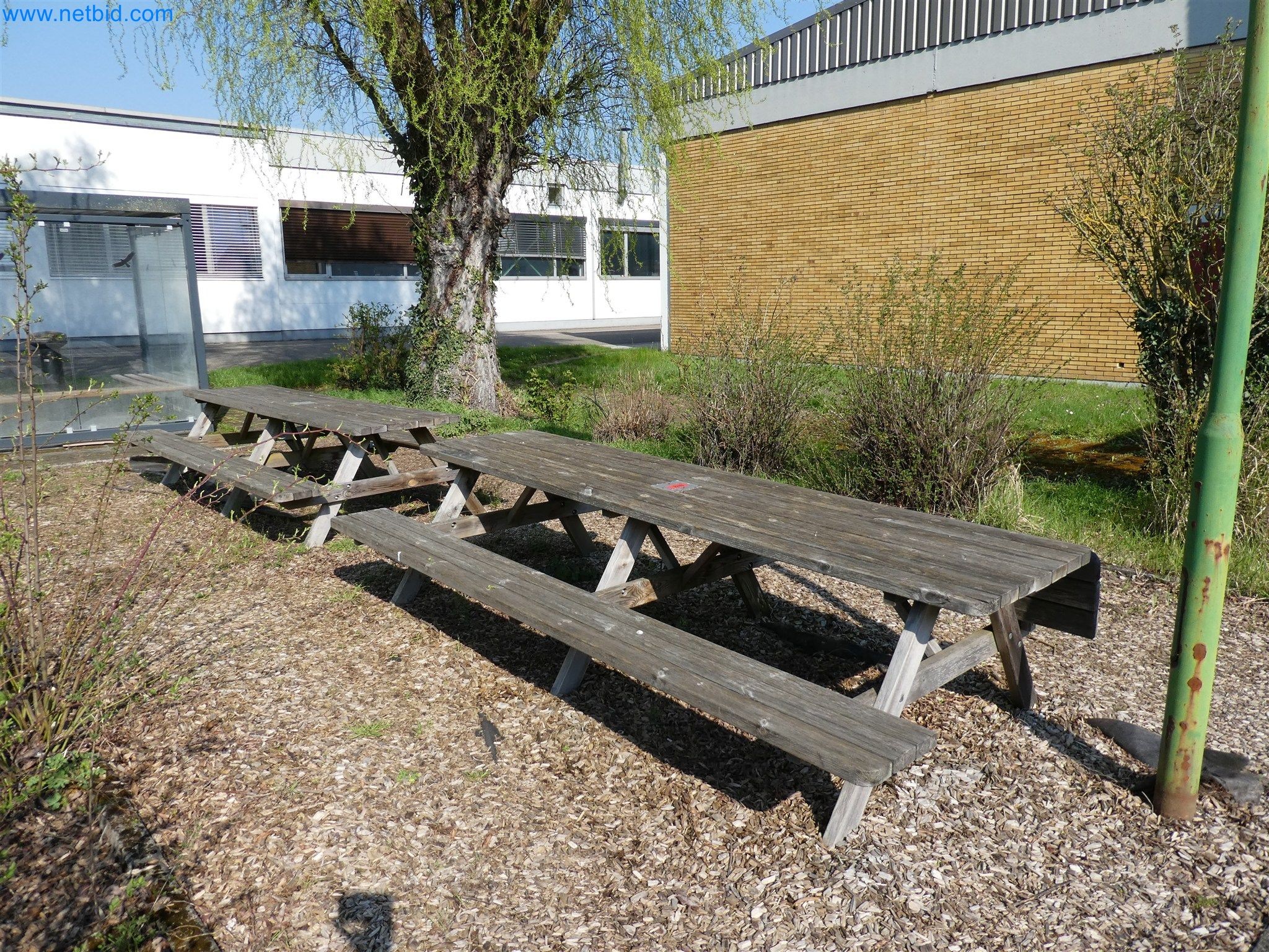 Máquinas de moldeo por inyección, máquinas CNC y líneas de montaje para elementos calefactores y componentes de automoción-1