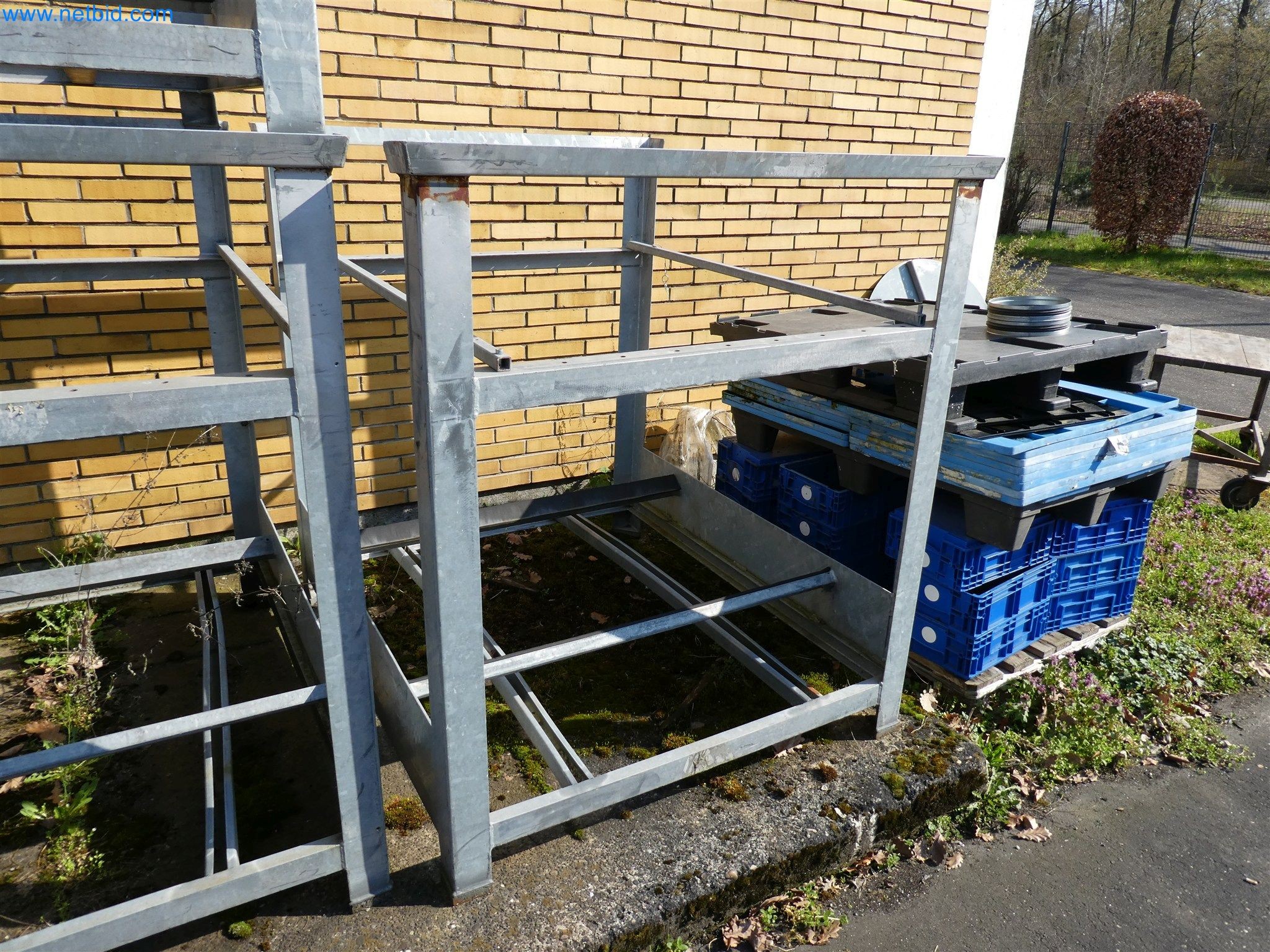 Máquinas de moldeo por inyección, máquinas CNC y líneas de montaje para elementos calefactores y componentes de automoción-3