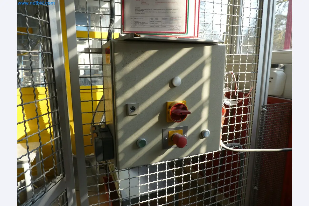 Injection molding machines, CNC machines & assembly lines for heating elements and automotive components-3