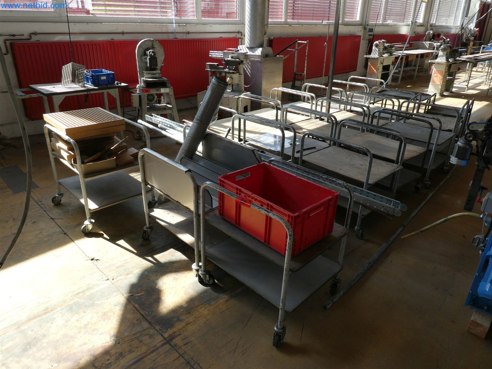 Stroji za brizganje, stroji CNC in montažne linije za grelne elemente in avtomobilske komponente-2