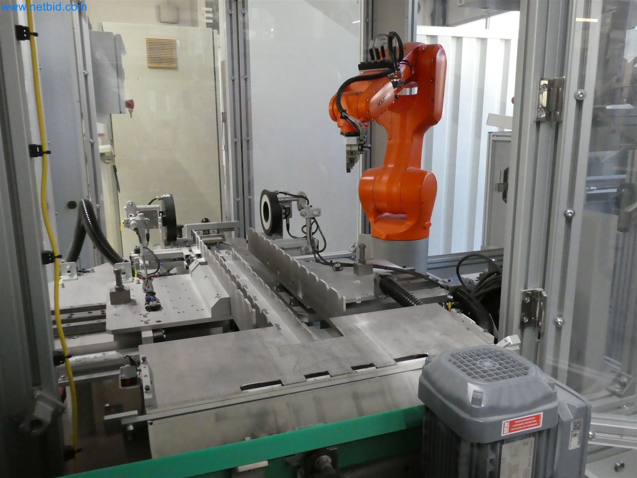 Injection molding machines, CNC machines & assembly lines for heating elements and automotive components-35