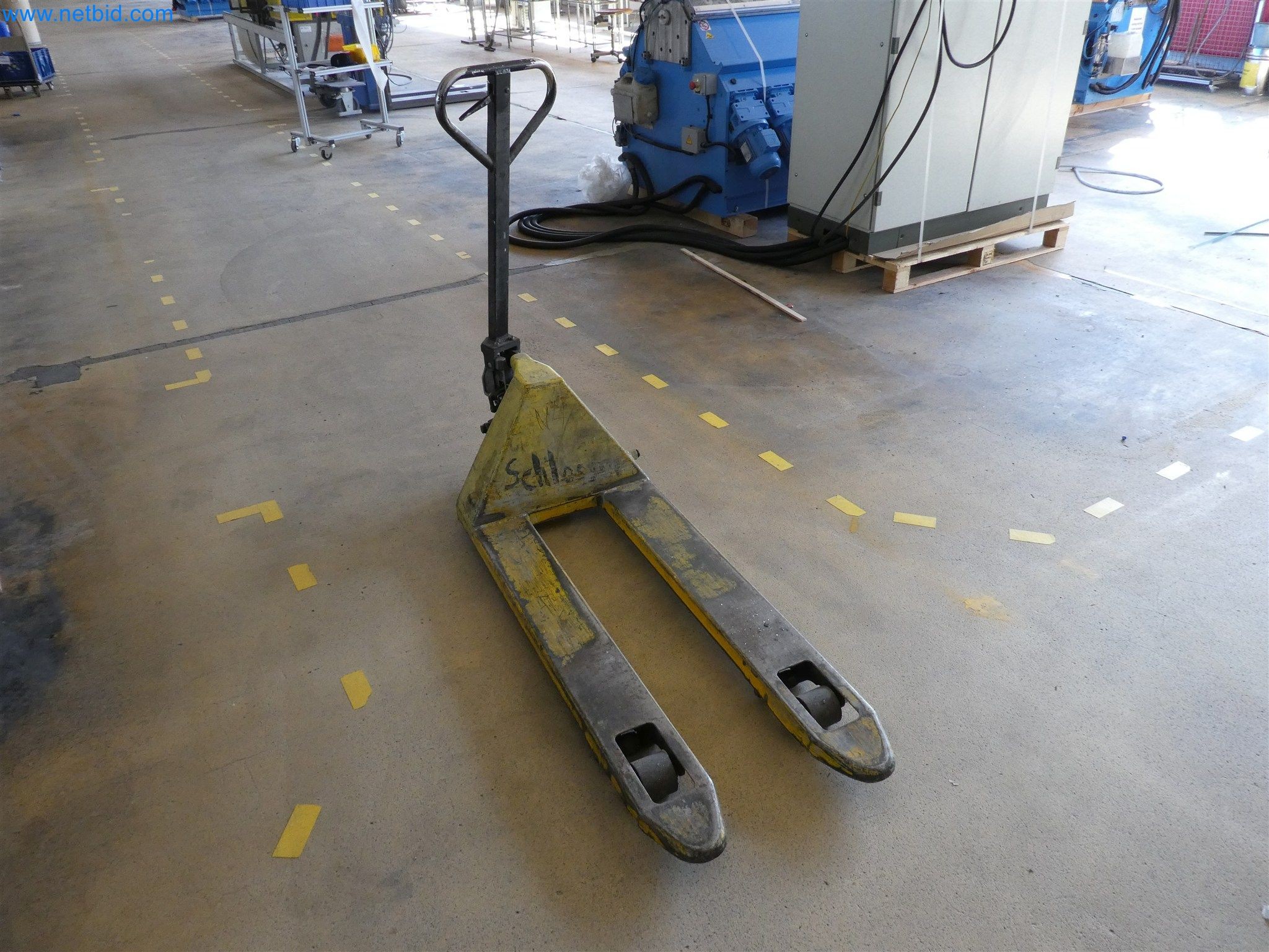 Injection molding machines, CNC machines & assembly lines for heating elements and automotive components-1