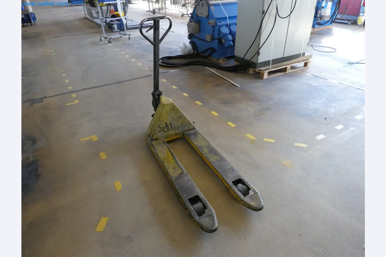 Injection molding machines, CNC machines & assembly lines for heating elements and automotive components-1