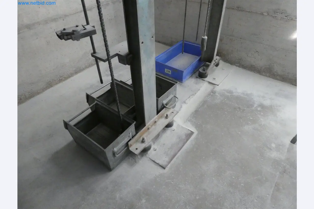 Injection molding machines, CNC machines & assembly lines for heating elements and automotive components-10